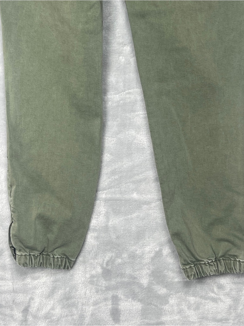PAIGE petite Mayslie Olive Green Casual jeans - Picture 7 of 14